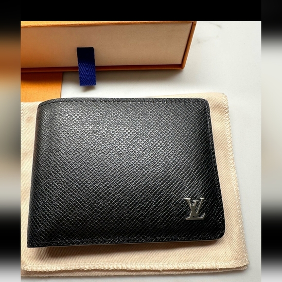 Brand New Louis Vuitton Wallet-‘ Fixed price’ - Picture 4 of 11